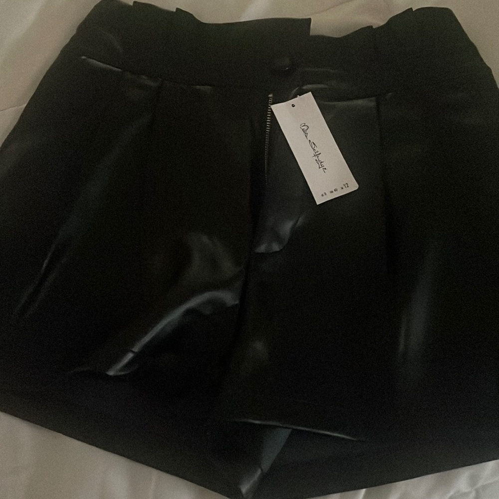 Leather (faux) shorts